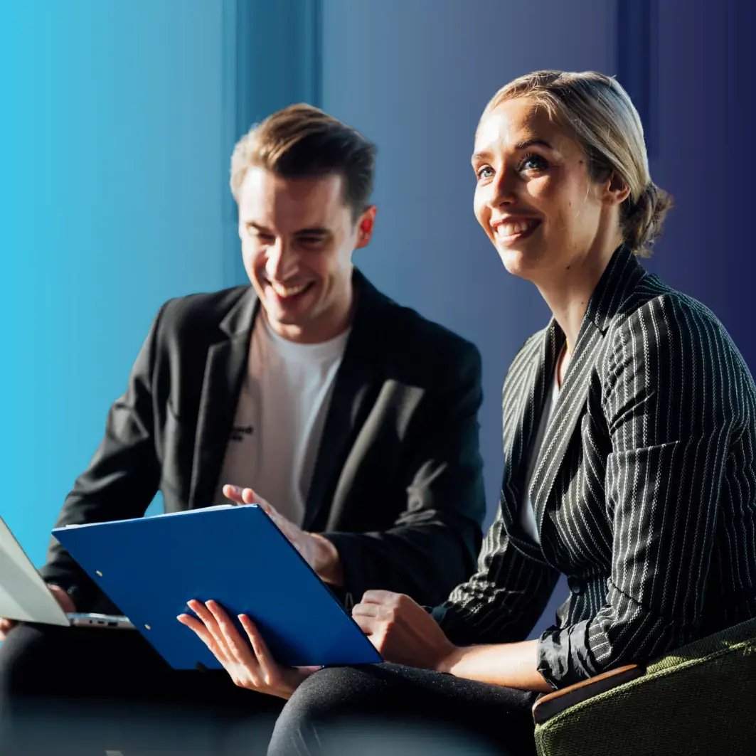 Investor Pitch Deck_Financial Modeling_500x500